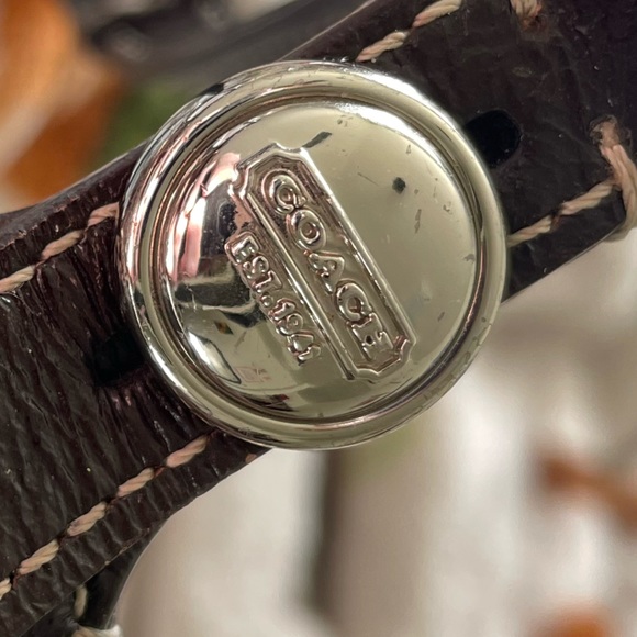 Coach shoulder bag, previously loved. Good condition - Picture 5 of 6